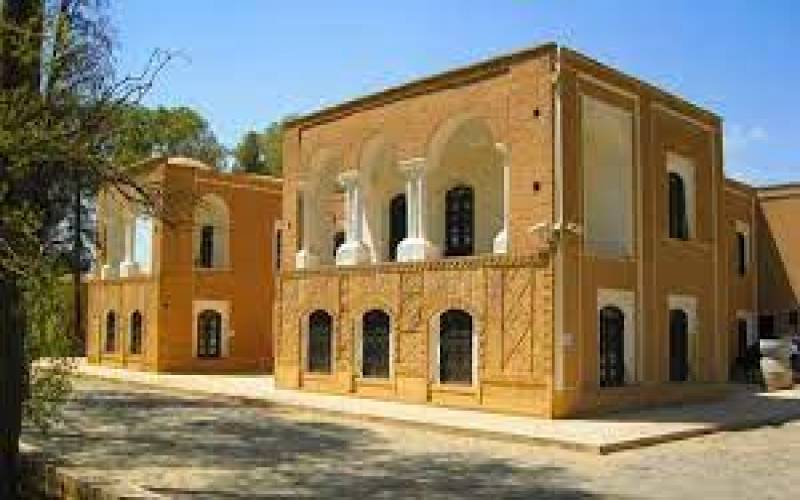 مزایده باغ موزه هرندی، کذب است